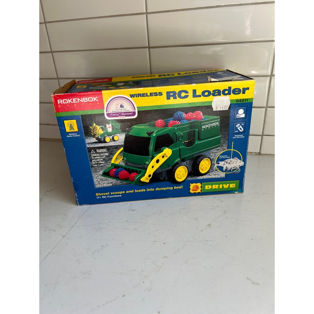 Rokenbok Wireless RC Loader 04211 Green Construction Vehicle 1:24 Scale Toy